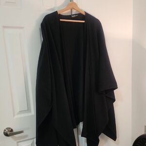 Raffinati La Collezioni Black Poncho